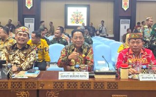 Bupati Murung Raya Ikuti Evaluasi Penanganan Karhutla di Kalteng